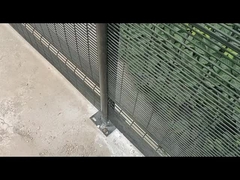 Klarer Vu 358 geschweißtes Netz Sicherheitszaun Pulverbeschichteter Garten mit Spitze 2 x 2,5 m