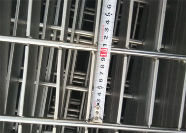 Lightweight Carbon Steel Walkway Grating Black / White Great Load Bearing Capacity