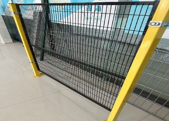 Temporary Steel Mesh Fencing 3mm Wire Diameter PVC Coated Easy Installation
