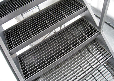 Plain / Serrated / I Type Steel Walkway Grating Cross Bar Size 6mm/8mm With Clips