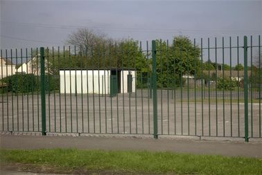 Blunt Top / Vertical Bar Ornate Metal Fencing High Compressive Strength