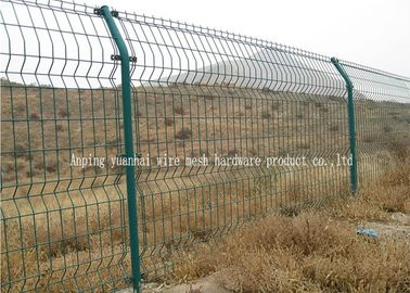 Rot Proof Triangle Fence Panel Low Carbon Steel Wire High Strength Wear Resistance