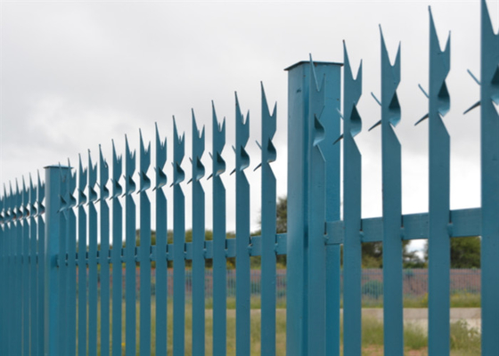 PVC beschichtete Höhe W blasse 65mm Metalldreiergruppen-Spike Garden Palisade Fencings 1-6m