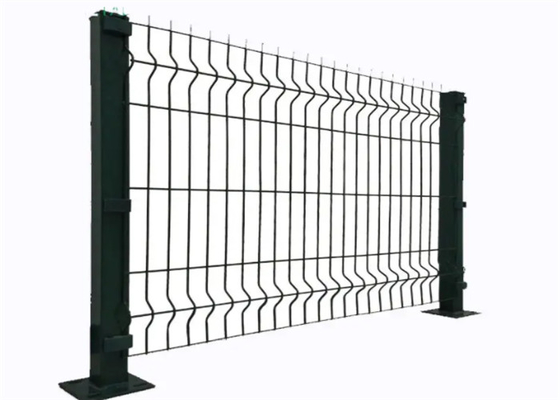 Schweißdrahtnetz Dreieckszaun Spielplatz 4,0 mm 75 * 150 mm Grüne Farbe