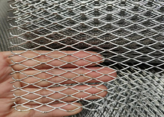96 Zoll Länge erweiterte Metalldrahtnetze Diamant Loch Art