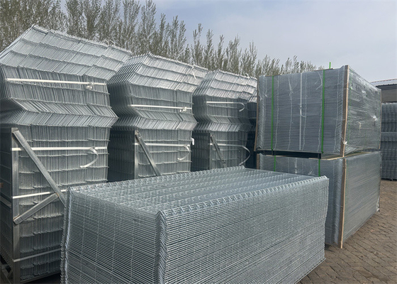 3D-kurviger Zaun 55*200mm Mesh Loch 3,5mm Draht Durchmesser für Wohnfläche