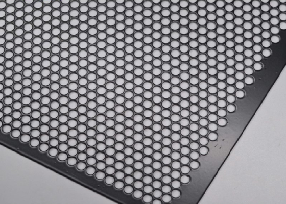 304 Edelstahlperforiertes Netz - Lasergeschnitten, ISO 9001-zertifiziert für Schutz, Filtration