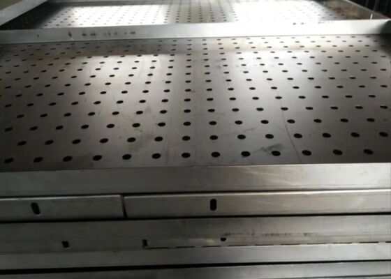 Lochblech aus Drahtgeflecht für raue Umgebungen und Hochlastanwendungen