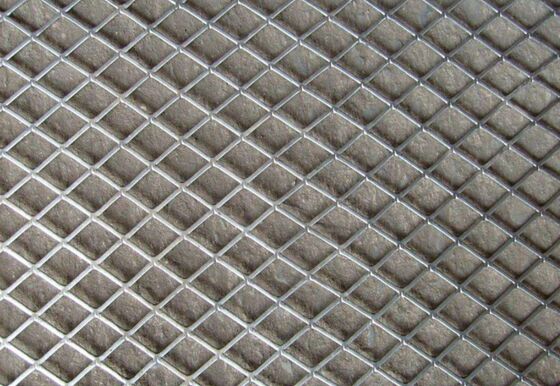 Architektonisches Streckmetall für Fassadenverkleidungen und dekorative Abschirmungen