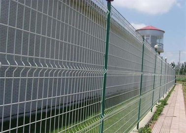 3d, das gebogenes Dreieck verbiegt, galvanisierte Draht-das dekorative Garten-Fechten