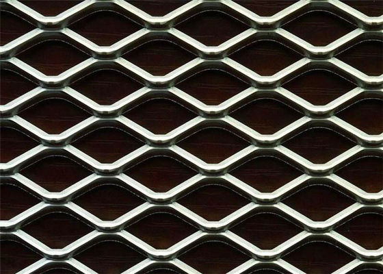 Das heiße galvanisierte Bad dehnte 8mm Streckmetall-Metalldraht-Masche aus