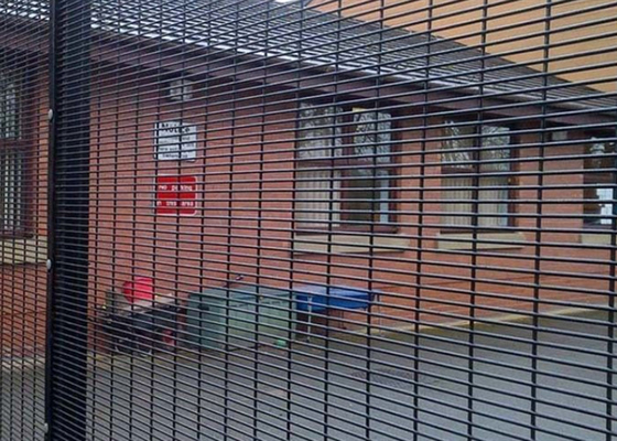 Kohlenstoffarme Stahl-Sicherheit 358, die Weled Mesh For Airport/hohe Weise 76.2*12.7mm einzäunt